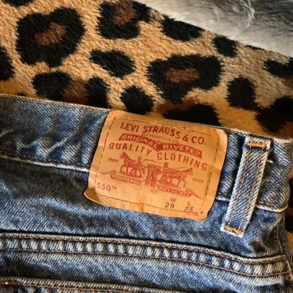 Levi shorts - Picture 4 of 4